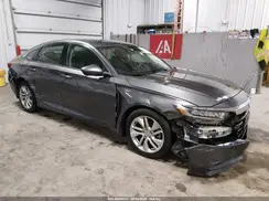 1HGCV1F14KA029925 2019 HONDA ACCORD