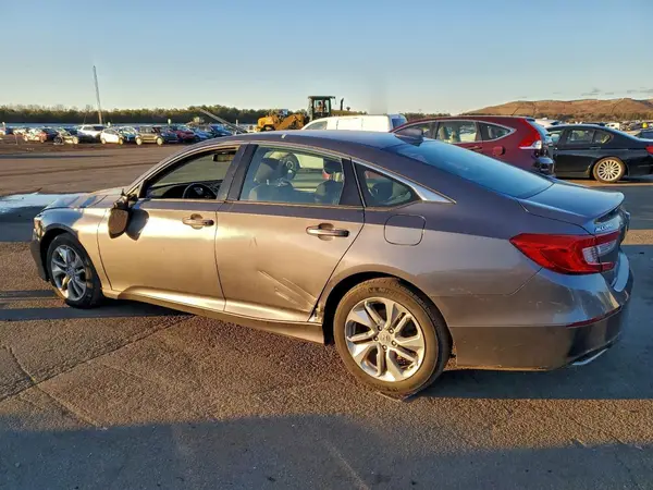 1HGCV1F14KA038690 2019 HONDA ACCORD - Image 2