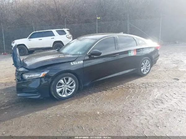 1HGCV1F14KA062665 2019 HONDA ACCORD - Image 2