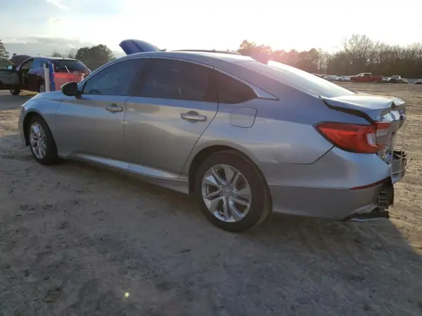 1HGCV1F14KA064495 2019 HONDA ACCORD - Image 2