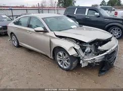 1HGCV1F14KA070376 2019 HONDA ACCORD