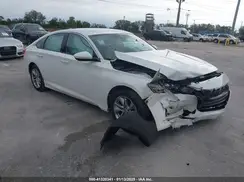 1HGCV1F14KA089588 2019 HONDA ACCORD