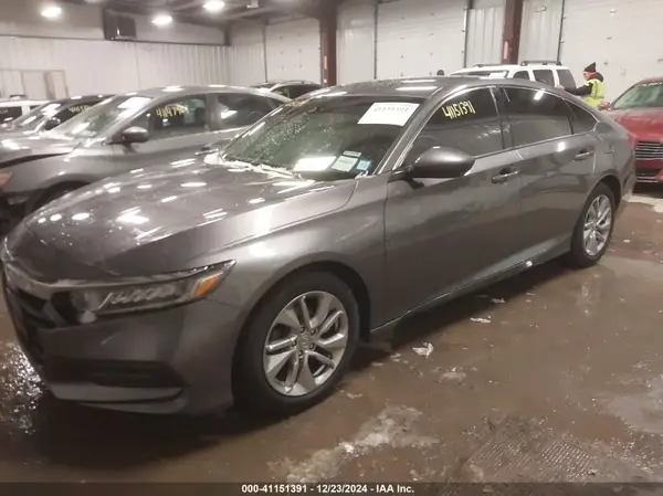 1HGCV1F14KA099103 2019 HONDA ACCORD - Image 2