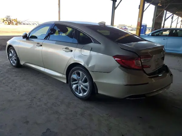 1HGCV1F14KA104834 2019 HONDA ACCORD - Image 2