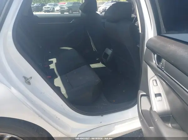 1HGCV1F14KA117468 2019 HONDA ACCORD - Image 8