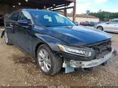1HGCV1F14KA137669 2019 HONDA ACCORD