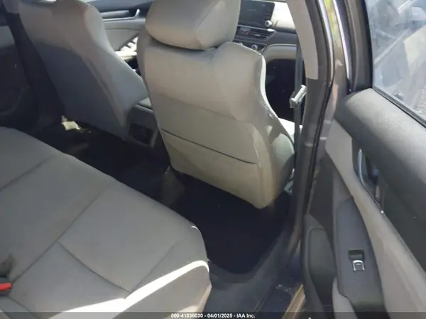 1HGCV1F14KA144587 2019 HONDA ACCORD - Image 8