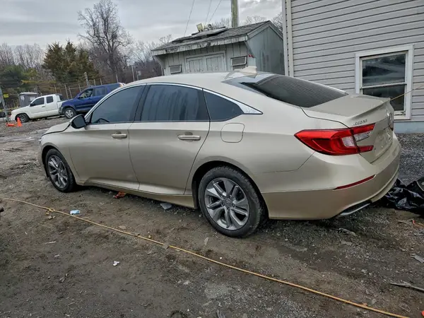 1HGCV1F14LA070864 2020 HONDA ACCORD - Image 2