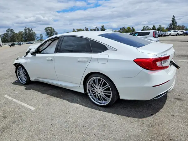 1HGCV1F14MA062555 2021 HONDA ACCORD - Image 2