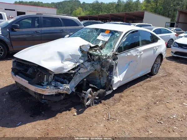 1HGCV1F15JA004868 2018 HONDA ACCORD - Image 2