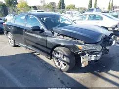 1HGCV1F15JA008225 2018 HONDA ACCORD