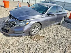 1HGCV1F15JA015417 2018 HONDA ACCORD