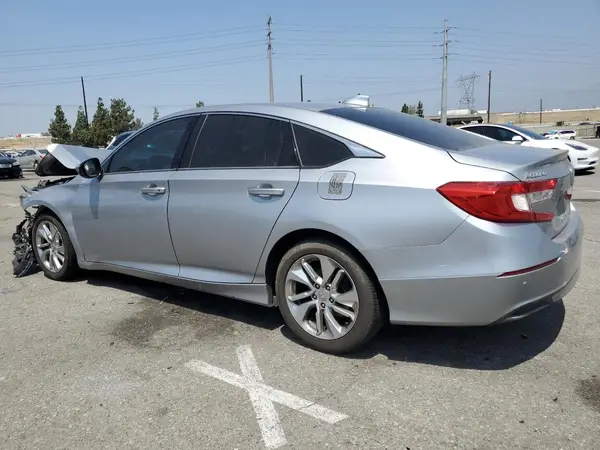 1HGCV1F15JA027079 2018 HONDA ACCORD - Image 2