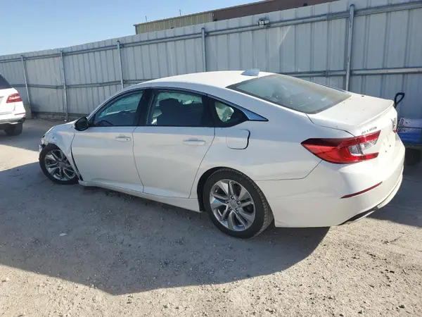 1HGCV1F15JA055190 2018 HONDA ACCORD - Image 2
