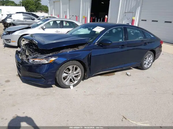 1HGCV1F15JA061264 2018 HONDA ACCORD - Image 2