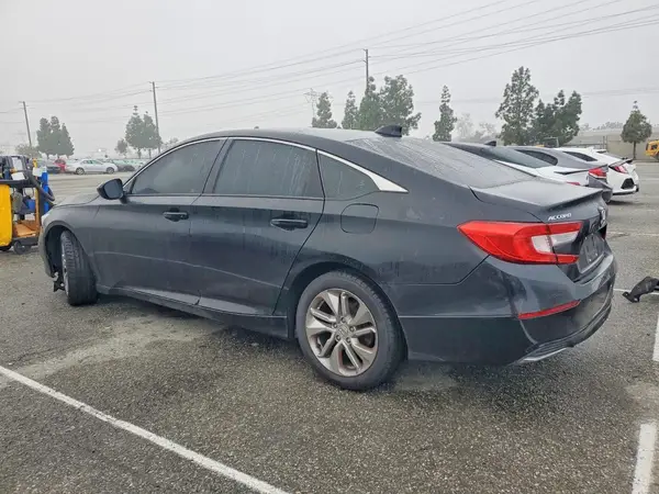 1HGCV1F15JA070367 2018 HONDA ACCORD - Image 2