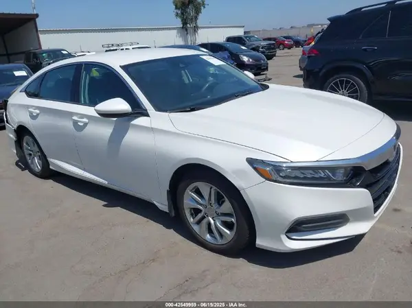 1HGCV1F15JA084608 2018 HONDA ACCORD - Image 1