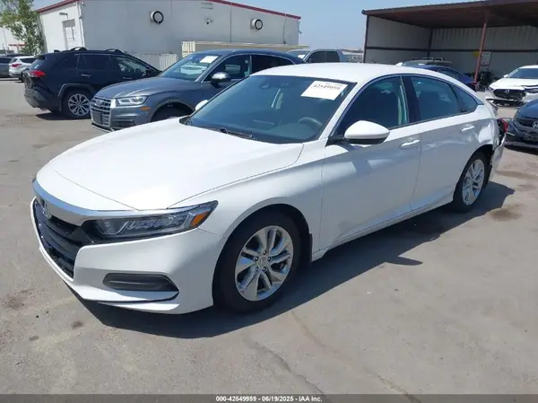 1HGCV1F15JA084608 2018 HONDA ACCORD - Image 2