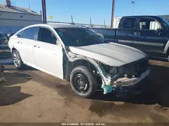1HGCV1F15JA121558 2018 HONDA ACCORD