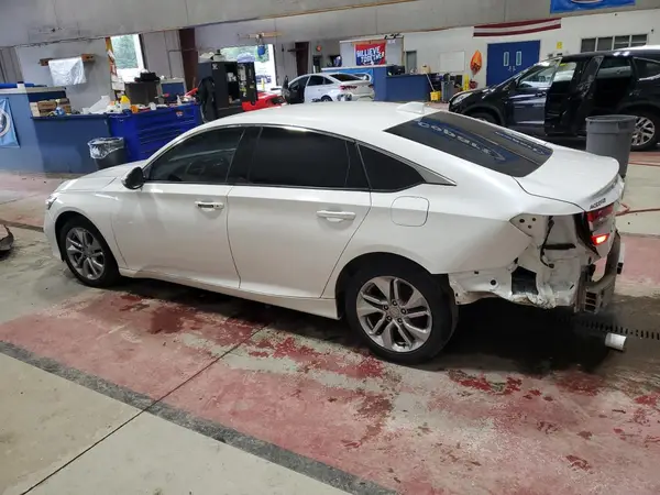 1HGCV1F15JA124394 2018 HONDA ACCORD - Image 2