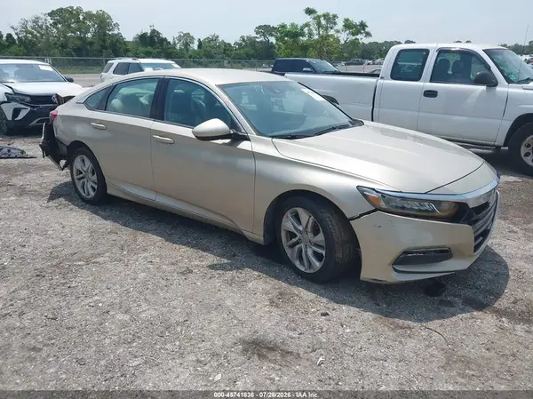 1HGCV1F15JA128123 2018 HONDA ACCORD - Image 1