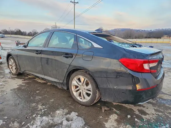 1HGCV1F15JA131202 2018 HONDA ACCORD - Image 2