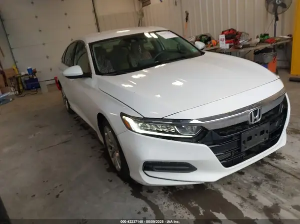 1HGCV1F15JA131636 2018 HONDA ACCORD - Image 1