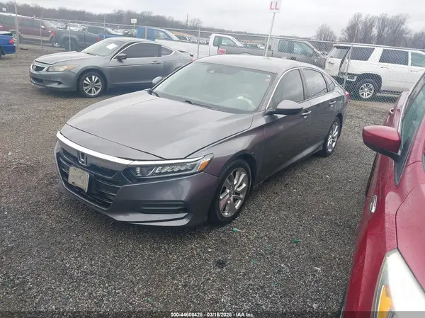 1HGCV1F15JA138411 2018 HONDA ACCORD - Image 2