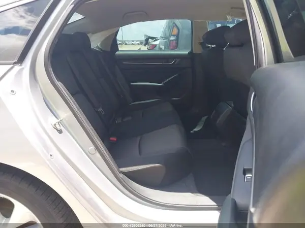 1HGCV1F15JA138716 2018 HONDA ACCORD - Image 8