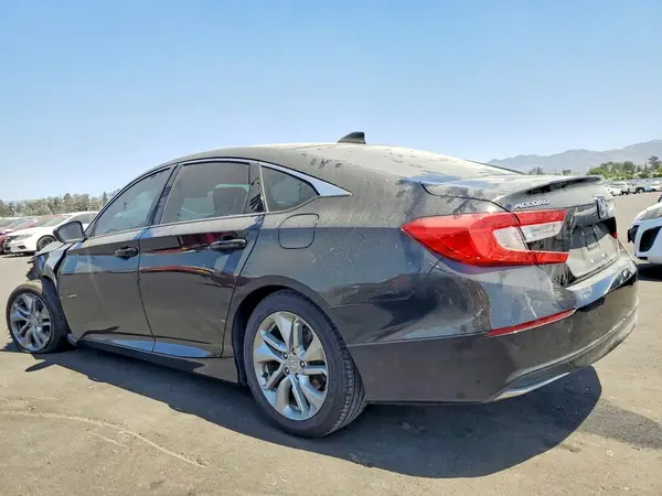 1HGCV1F15JA141924 2018 HONDA ACCORD - Image 2