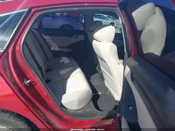 1HGCV1F15JA143088 2018 HONDA ACCORD - Image 8