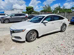 1HGCV1F15JA152759 2018 HONDA ACCORD