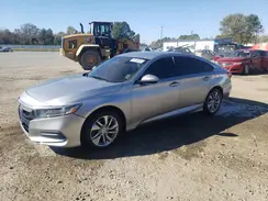 1HGCV1F15JA156763 2018 HONDA ACCORD