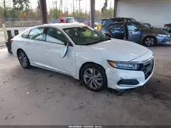 1HGCV1F15JA157394 2018 HONDA ACCORD