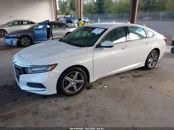 1HGCV1F15JA157394 2018 HONDA ACCORD - Image 2