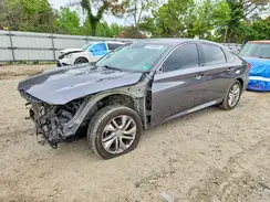 1HGCV1F15JA173868 2018 HONDA ACCORD