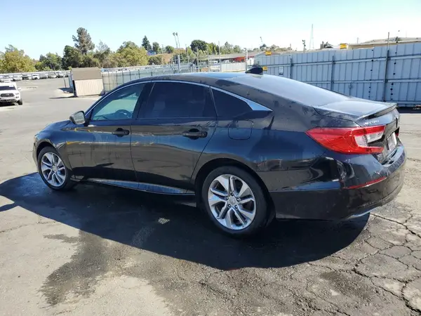 1HGCV1F15JA175216 2018 HONDA ACCORD - Image 2