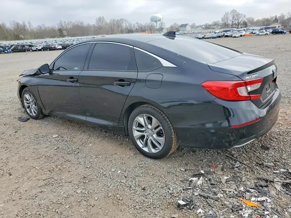 1HGCV1F15JA182585 2018 HONDA ACCORD - Image 2