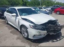 1HGCV1F15JA201054 2018 HONDA ACCORD