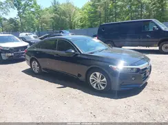 1HGCV1F15JA204195 2018 HONDA ACCORD