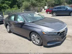 1HGCV1F15JA212586 2018 HONDA ACCORD