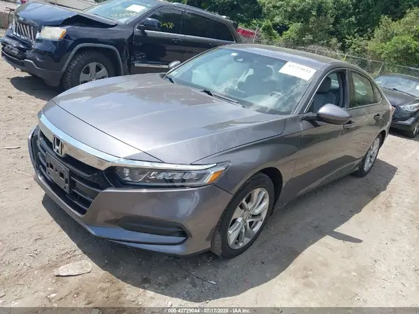 1HGCV1F15JA212586 2018 HONDA ACCORD - Image 2