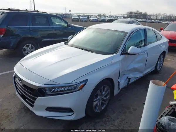 1HGCV1F15JA231820 2018 HONDA ACCORD - Image 2