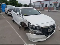 1HGCV1F15JA232241 2018 HONDA ACCORD