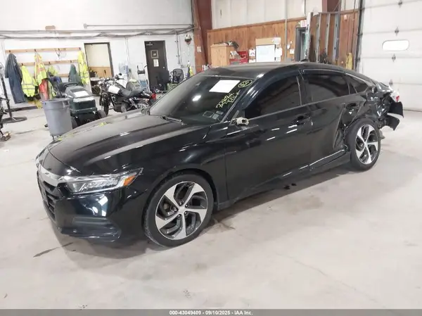 1HGCV1F15JA238184 2018 HONDA ACCORD - Image 2