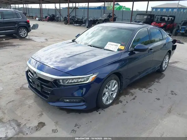 1HGCV1F15JA239948 2018 HONDA ACCORD - Image 2