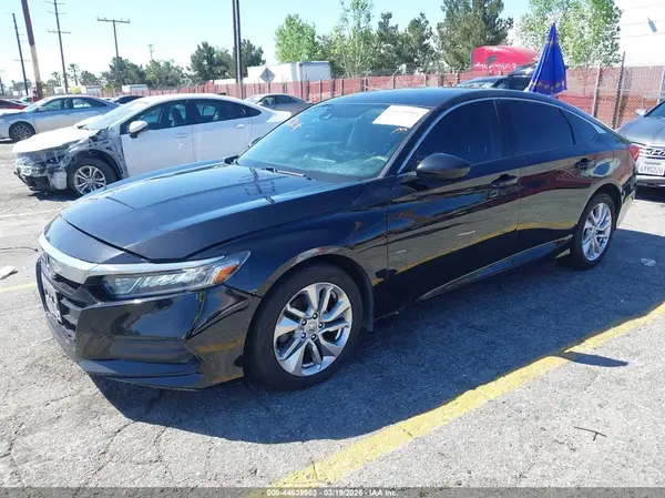1HGCV1F15JA244499 2018 HONDA ACCORD - Image 2