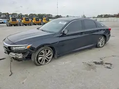 1HGCV1F15JA247869 2018 HONDA ACCORD