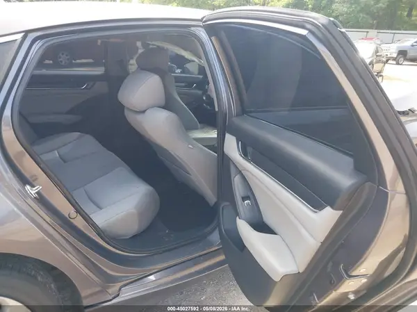 1HGCV1F15JA252313 2018 HONDA ACCORD - Image 8