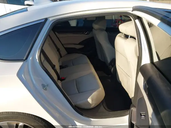 1HGCV1F15JA255003 2018 HONDA ACCORD - Image 8